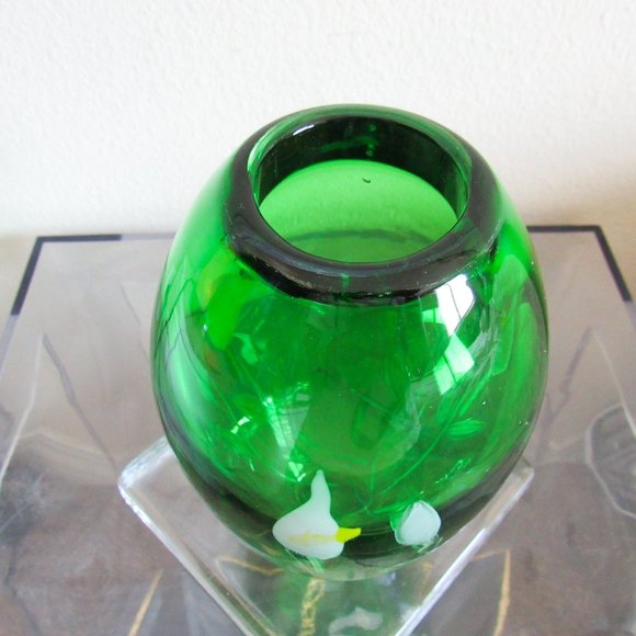 VINTAGE Pier One Imports Green Artisan Glass Bloom Vase Flower Bud Vase So Chic! - Picture 6 of 9